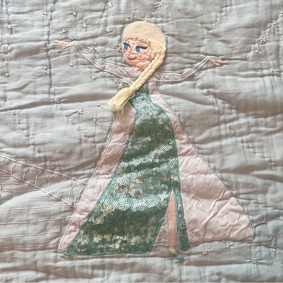 Pottery Barn Kids Bedding Pottery Barn Kids Frozen Sateen Quilt
